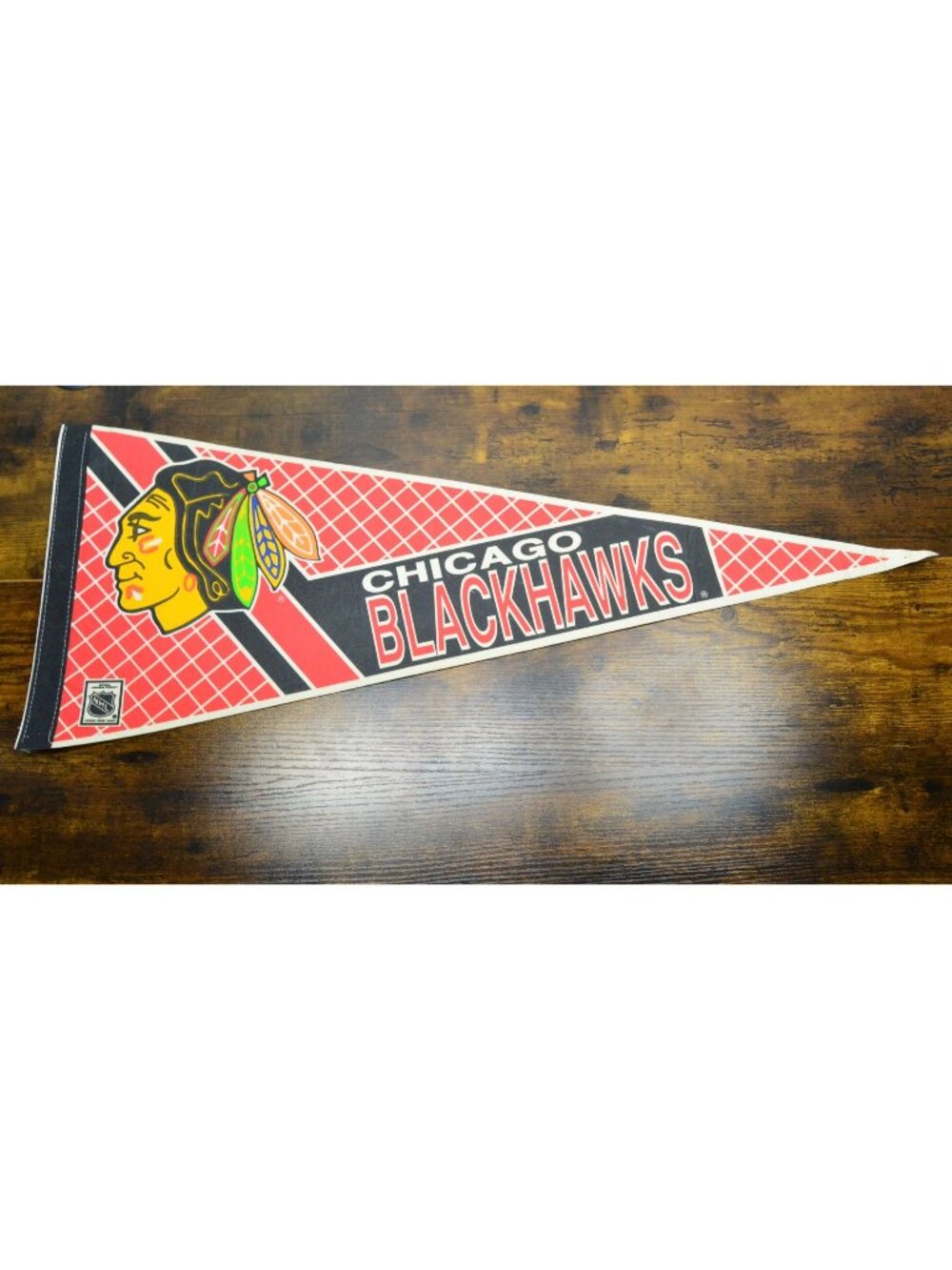 Vintage NHL Chicago Black Hawks pennant 30 inches tip wear